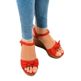 Sandales compensées en daim rouge HY8542 2