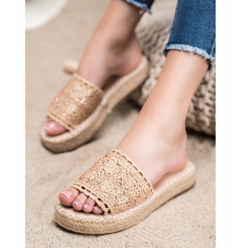 Small Swan Pantoufles Avec Cristaux beige multicolore d'or 1