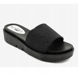 Chaussons brillants noirs E3969 le noir 1