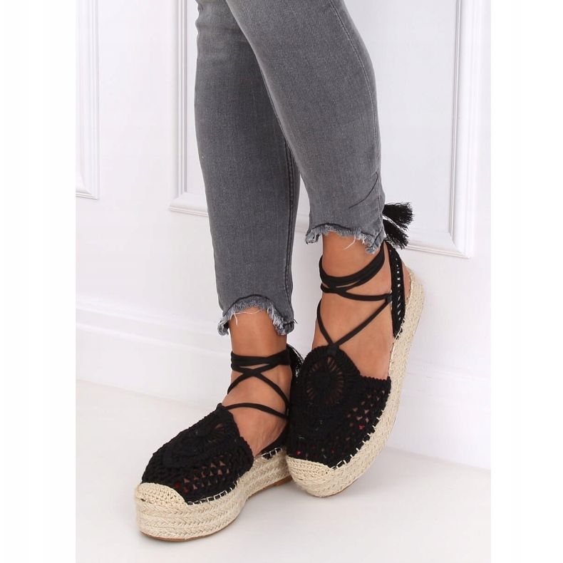 Espadrilles ajourées noires YQ233 Noir le noir 1