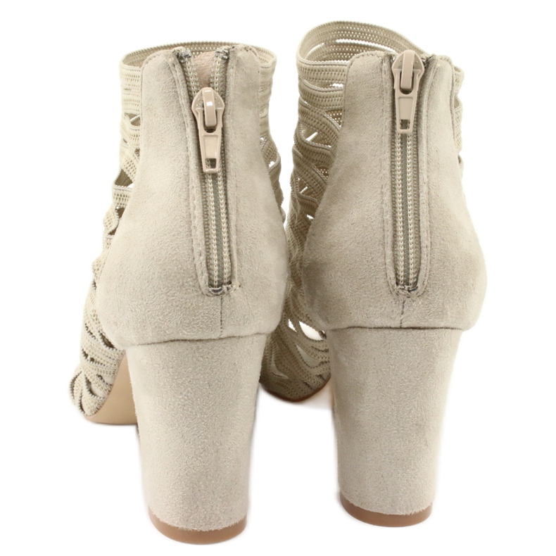Sandales avec dessus en daim Filippo DS1275 / 20 BE beige 5