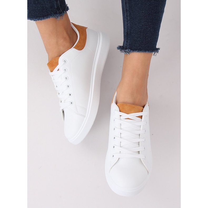 Baskets femme blanches LA85P Camel 2