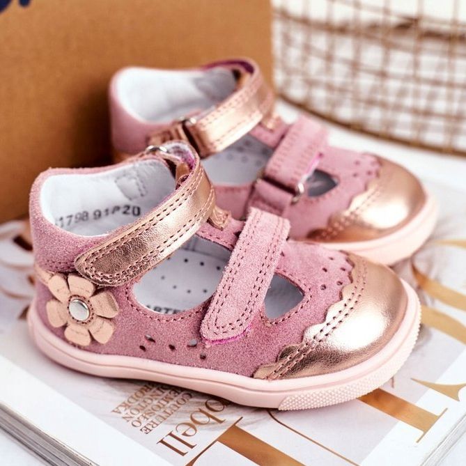 Bartek S.A. Sandales pour enfants pour filles Prophylactic Bartek T-81798-7 / 91P rose 1