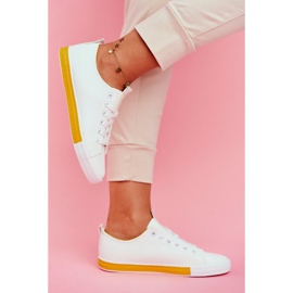 SEA Baskets Classiques Femme Jaune Ville 4