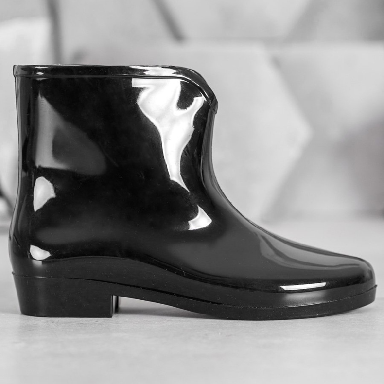 SHELOVET Galoches avec chaîne décorative le noir 1