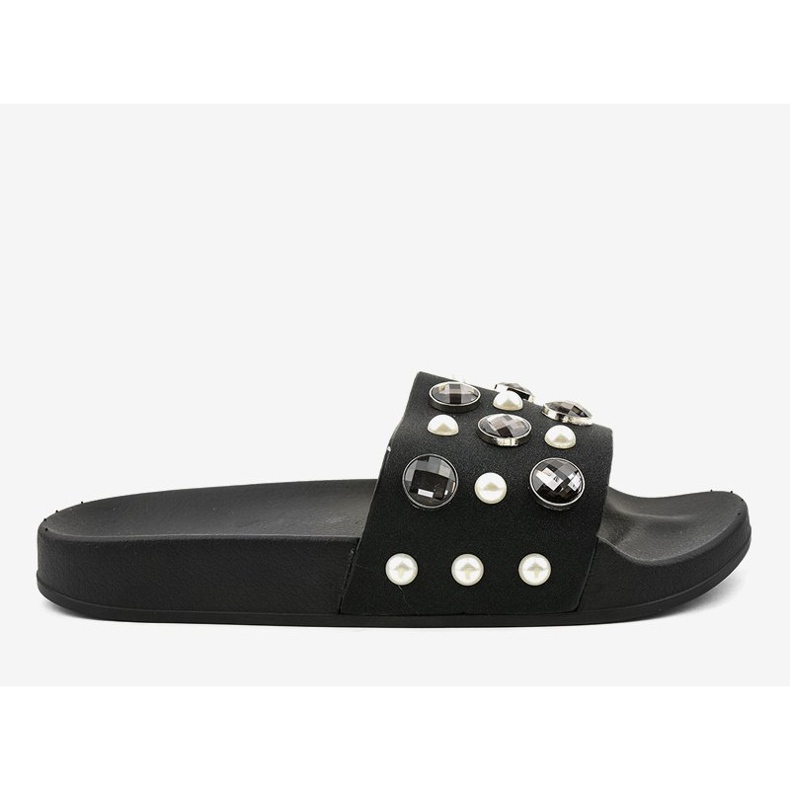 Chaussons noirs avec perles H-6567 2