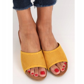Chaussons compensés bas miel 10-238 Jaune 2