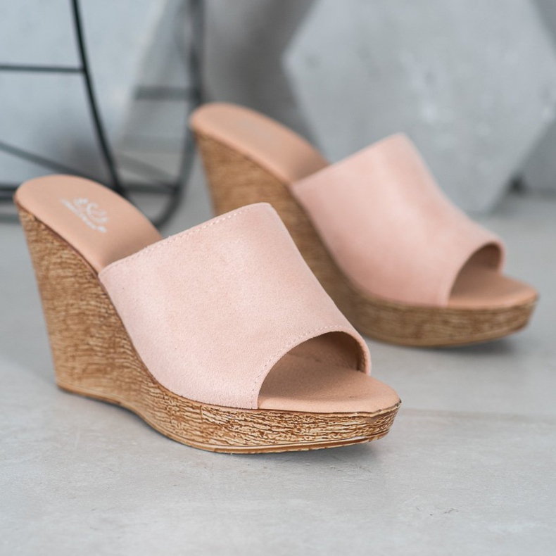 Small Swan Pantoufles En Daim Léger rose 2