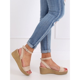 Sandales compensées beiges 019-18 Beige 2