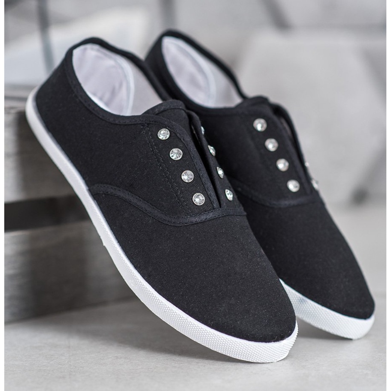Lemax Baskets basses noires 2