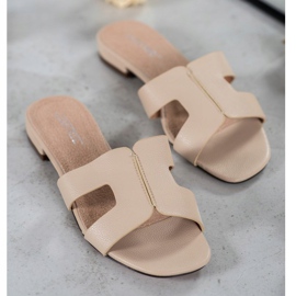 SHELOVET Pantoufles classiques en cuir écologique brun 1 SHELOVET Pantoufles classiques en cuir écologique brun 1