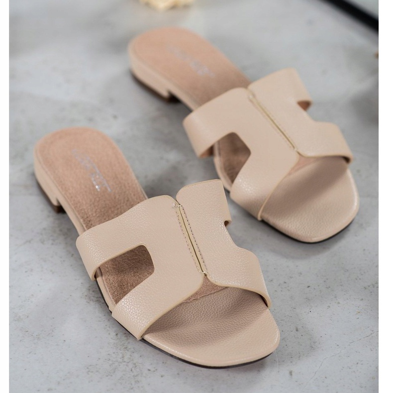 SHELOVET Pantoufles classiques en cuir écologique brun 1 SHELOVET Pantoufles classiques en cuir écologique brun 1