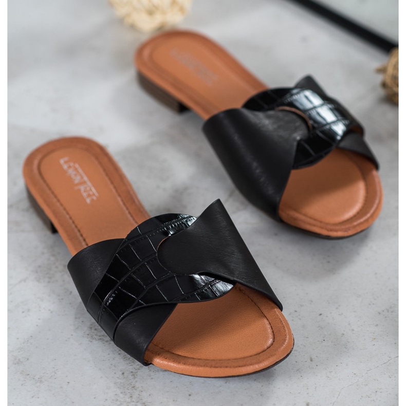 SHELOVET Pantoufles élégantes en cuir écologique noir 1