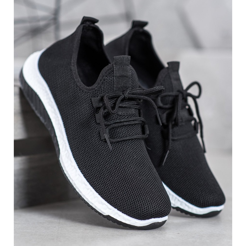 SHELOVET Chaussures noires ajourées le noir 1