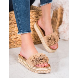 Small Swan Pantoufles En Daim Avec Ornements brun 5