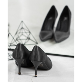 Cm Paris Talons hauts noirs classiques le noir 1
