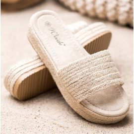 Weide Pantoufles De Paille Sur La Plateforme beige 1