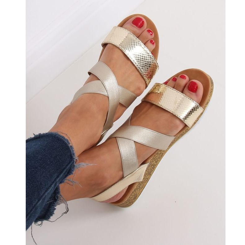 AM042 Sandales dorées pour femmes d'or 2