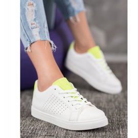 SHELOVET Chaussures blanches avec empiècements en daim 3