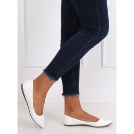 Ballerines blanc amande orteils CD52P Blanc blanche 1