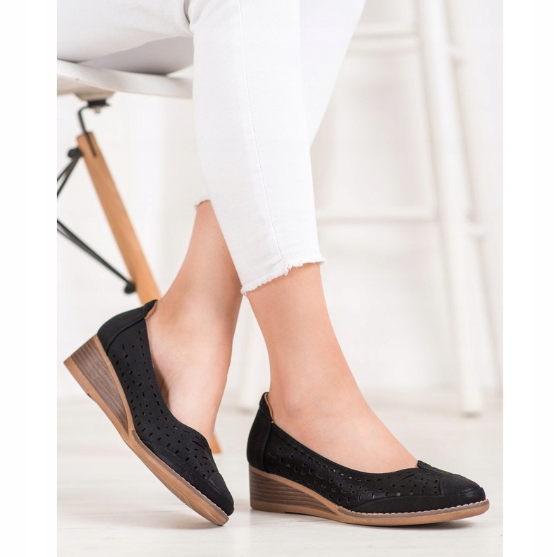 Escarpins sur la cale VINCEZA le noir 1