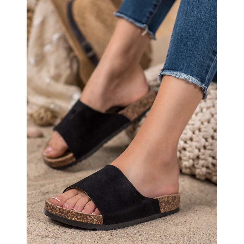 SHELOVET Pantoufles noires sur la plate-forme 1