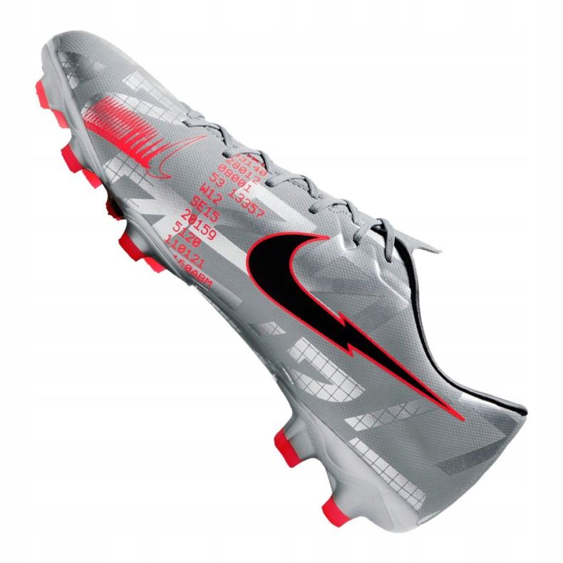 Chaussures de football Nike Vapor 13 Academy Mg AT5269-906 multicolore argent 1 Chaussures de football Nike Vapor 13 Academy Mg AT5269-906 multicolore argent 1