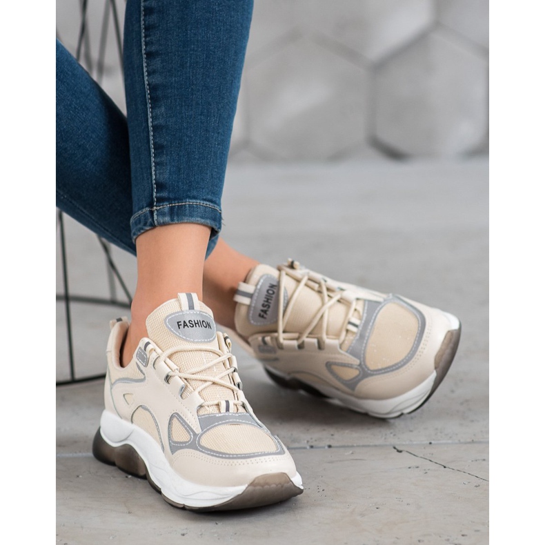 Via Giulia  Baskets mode sport brun 1