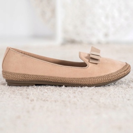 Lords classiques avec un arc VINCEZA beige 3