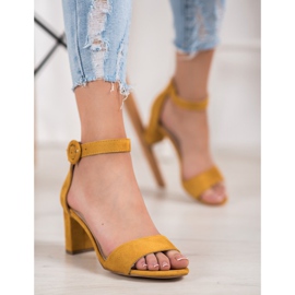 Evento Sandales classiques à talons hauts jaune 5