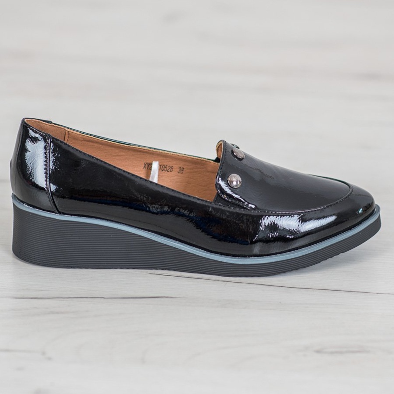 Vinceza Escarpins laqués sur une cale noir 2