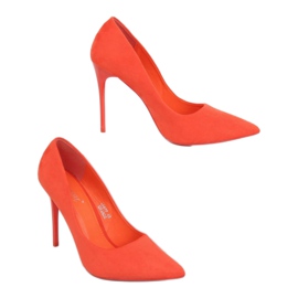 Escarpins sur un daim orange LE07P Orange 1