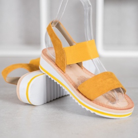 Mannika Sandales en daim sur la plate-forme jaune 1