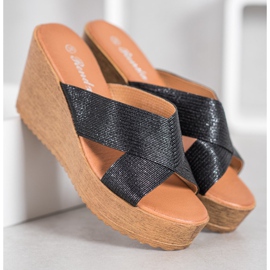 Renda Pantoufles compensées noires le noir 3