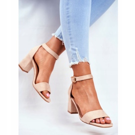 Vinceza Sandales Femme Daim Beige De Plus en Plus ! 4