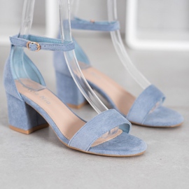 Nio Nio Sandales confortables sur un bar bleu 4