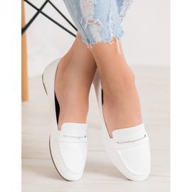 Diamantique Mocassins blancs avec cuir écologique blanche 1