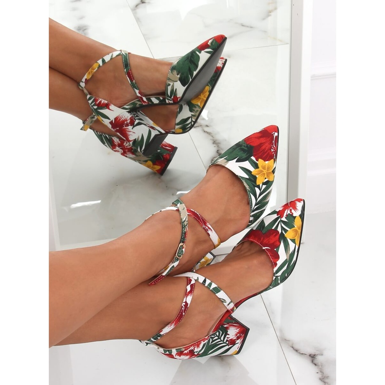 Escarpins fleuris NC950 Blanc multicolore 2