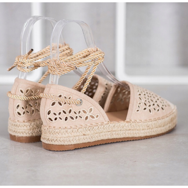 Bella Star Espadrilles Nouées Sur La Plateforme beige 1 Bella Star Espadrilles Nouées Sur La Plateforme beige 1