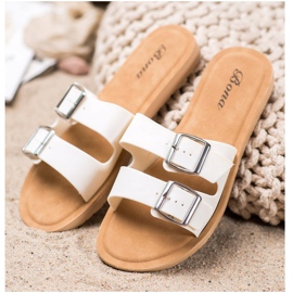 Bona Pantoufles Classiques Avec Boucle blanche 1