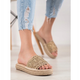 Small Swan Pantoufles Avec Cristaux beige 2 Small Swan Pantoufles Avec Cristaux beige 2