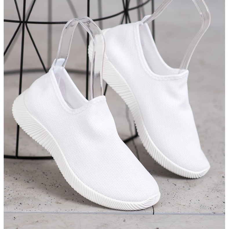 SHELOVET Chaussures de sport à enfiler blanche 1 SHELOVET Chaussures de sport à enfiler blanche 1