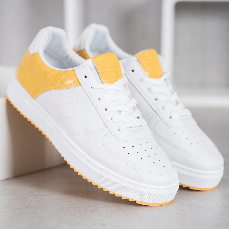 SHELOVET Chaussures élégantes sur la plate-forme blanc 1
