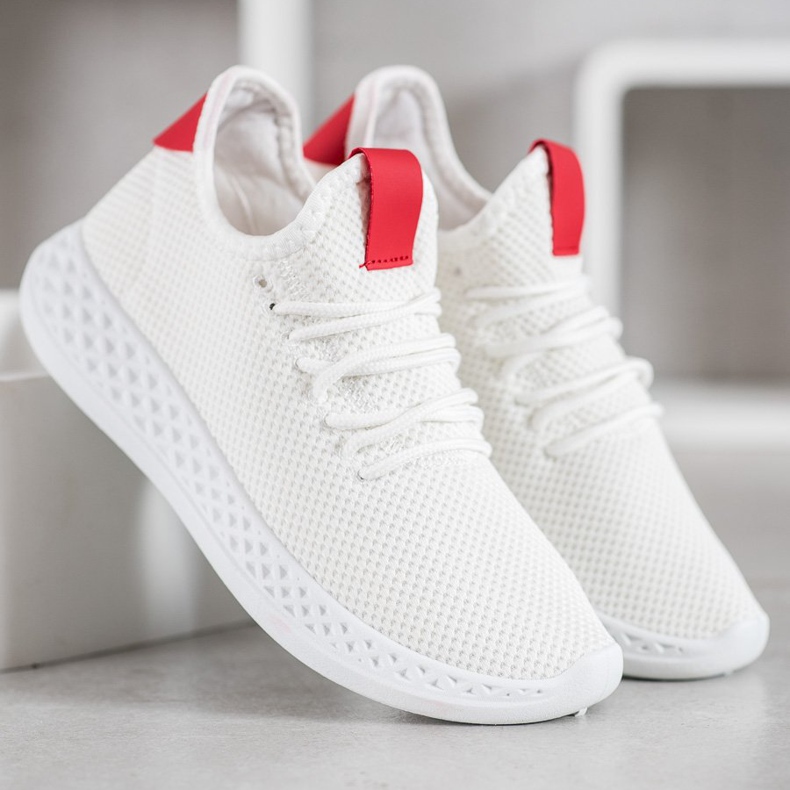 SHELOVET Chaussures ajourées confortables blanche rouge 2 SHELOVET Chaussures ajourées confortables blanche rouge 2