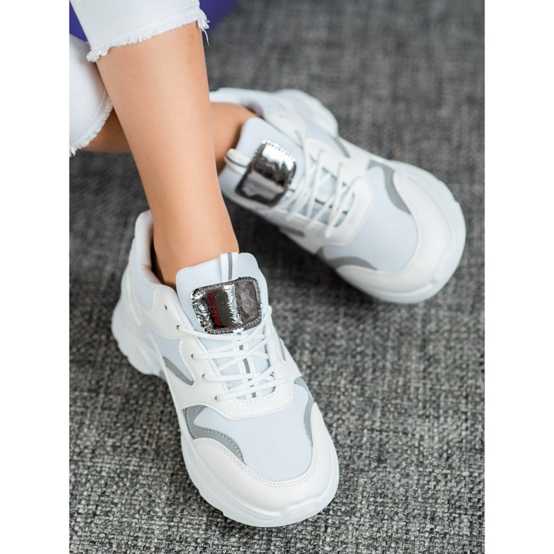 SHELOVET Baskets élégantes blanche gris 1 SHELOVET Baskets élégantes blanche gris 1