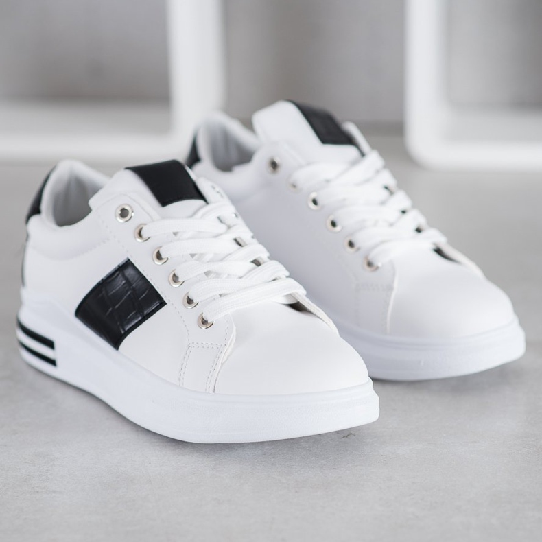 RTX WALK Baskets avec empiècements noirs blanc 2