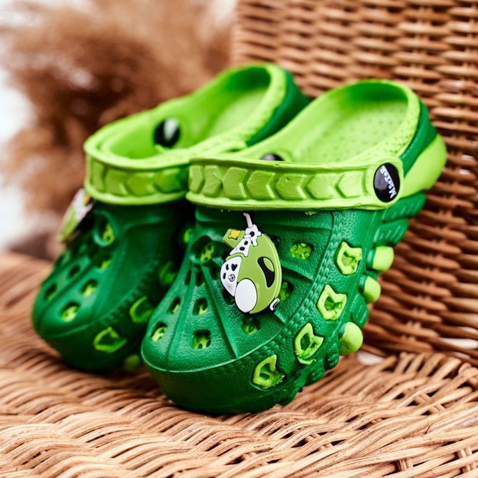 Avion vert Crocs en mousse verte pour enfants Donald 1