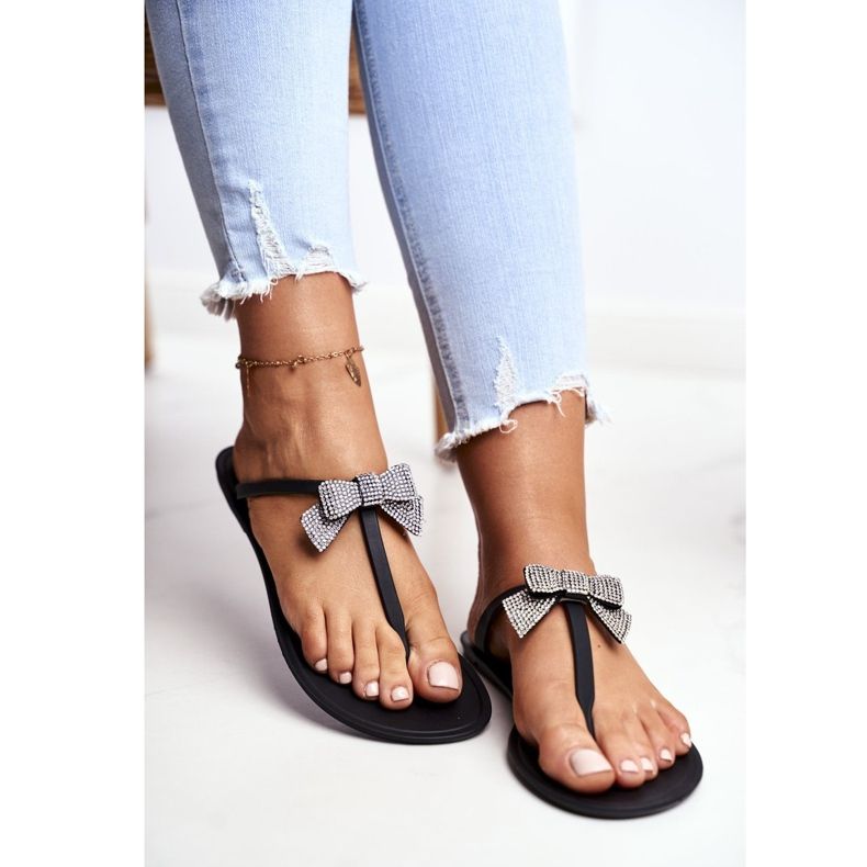 LU BOO Pantoufles en caoutchouc pour femmes Tongs noires Bows Georgia 1