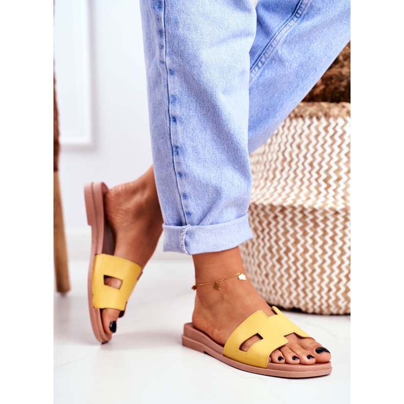 BUGO Chaussons Femme Jaune Géométrique Classique Theodora 2