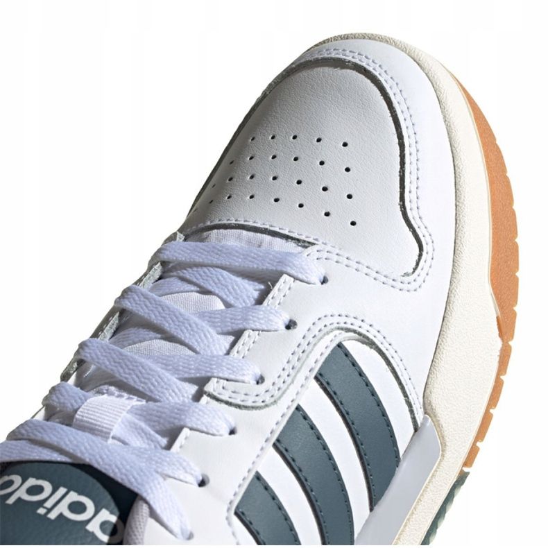 Chaussures Adidas Entrap M FW3463 blanche bleu marin gris 1